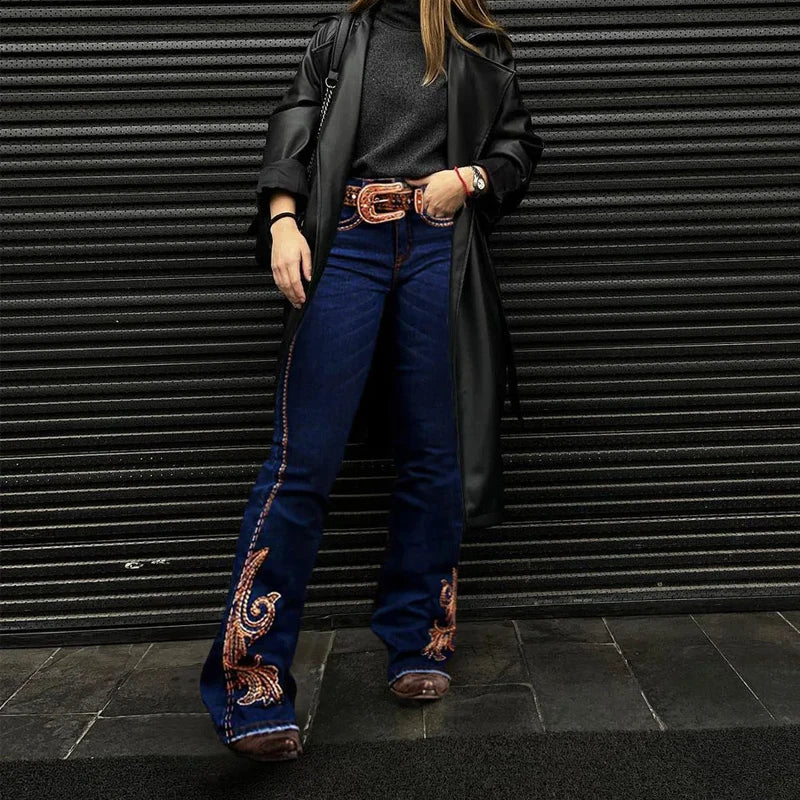 Stylish Cowgirl Boo-Cut Denim Jean Exquisite
